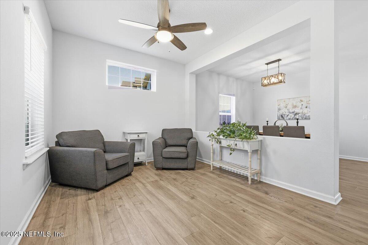 835 LAUREL VALLEY Drive