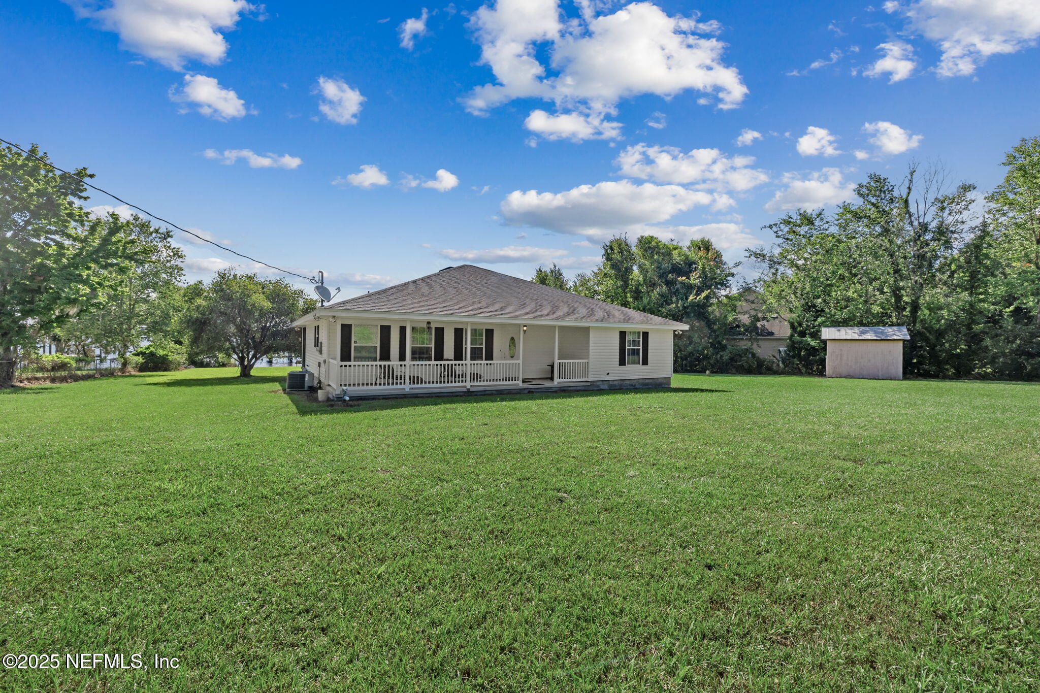 212 LAKE Drive