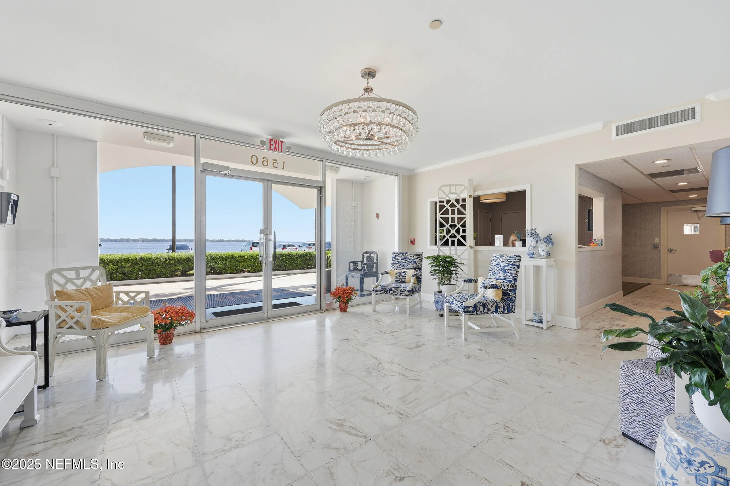 Jacksonville, Florida 32204, United States, 2 Bedrooms Bedrooms, ,4 BathroomsBathrooms,Residential,Pending,233160