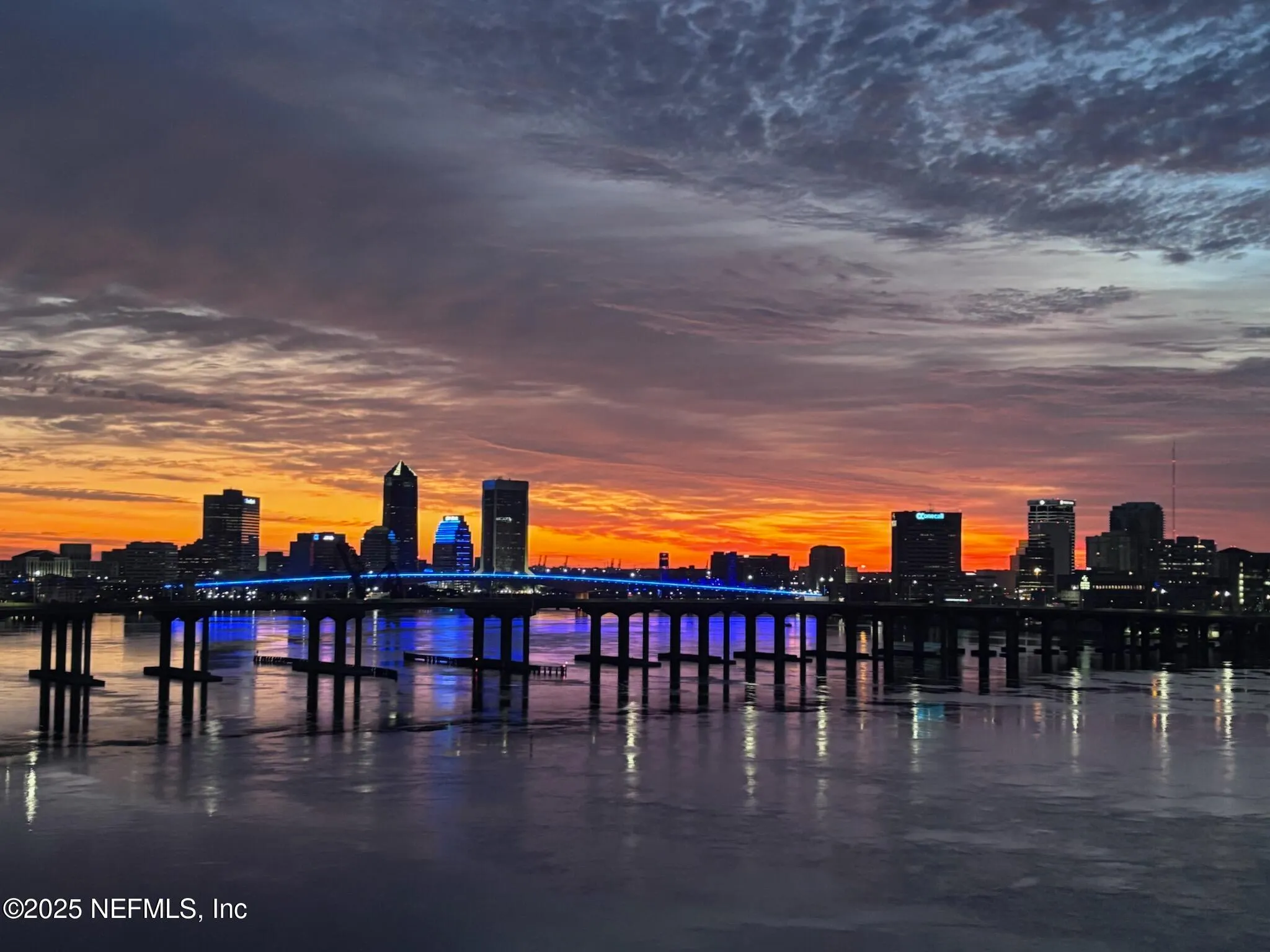 Jacksonville, Florida 32204, United States, 2 Bedrooms Bedrooms, ,4 BathroomsBathrooms,Residential,Pending,233160