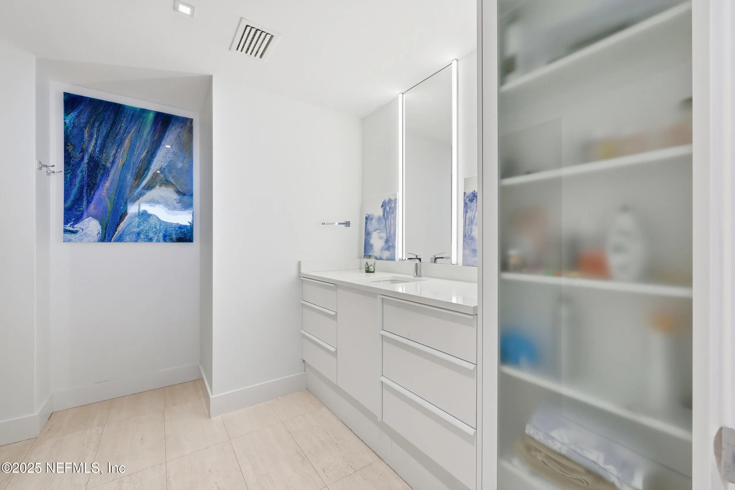 Jacksonville, Florida 32204, United States, 2 Bedrooms Bedrooms, ,4 BathroomsBathrooms,Residential,Pending,233160