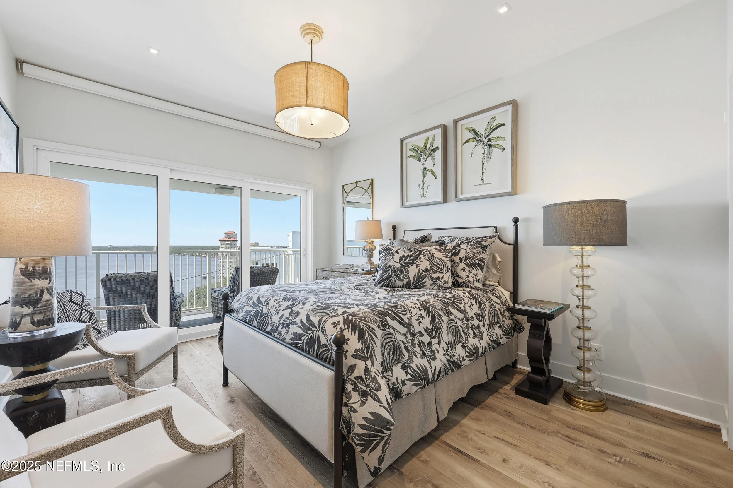 Jacksonville, Florida 32204, United States, 2 Bedrooms Bedrooms, ,4 BathroomsBathrooms,Residential,Pending,233160