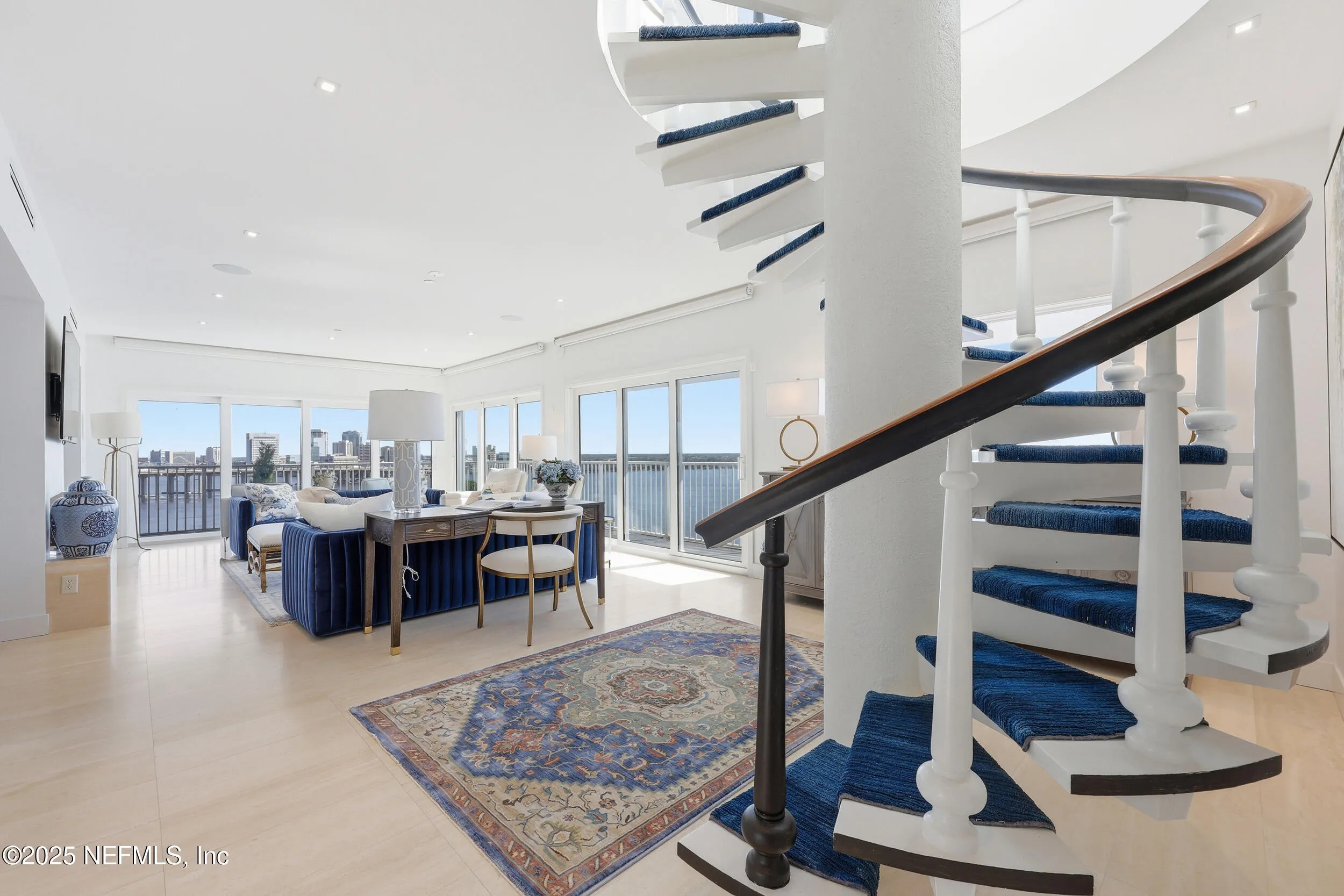 Jacksonville, Florida 32204, United States, 2 Bedrooms Bedrooms, ,4 BathroomsBathrooms,Residential,Pending,233160