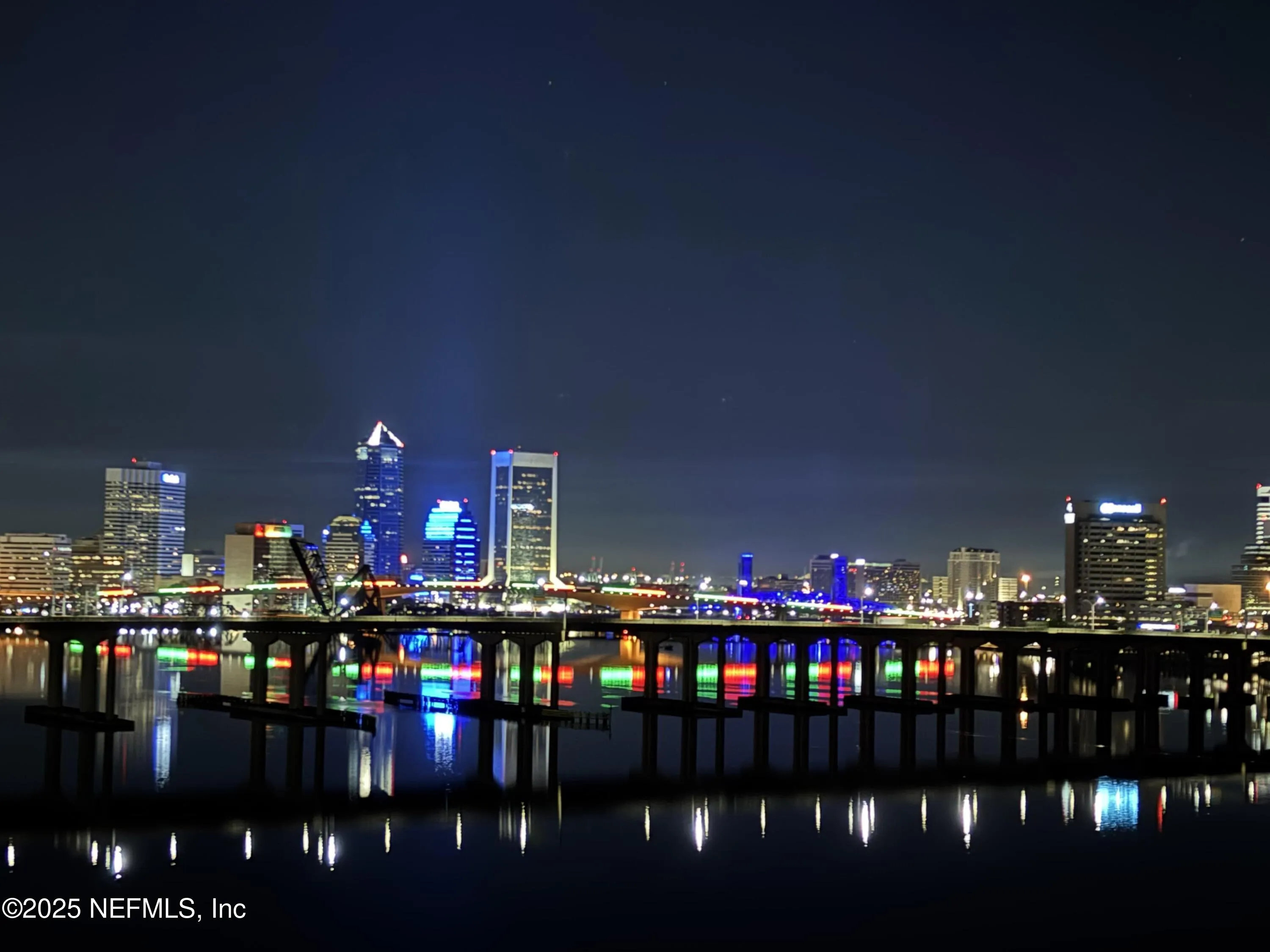 Jacksonville, Florida 32204, United States, 2 Bedrooms Bedrooms, ,4 BathroomsBathrooms,Residential,Pending,233160