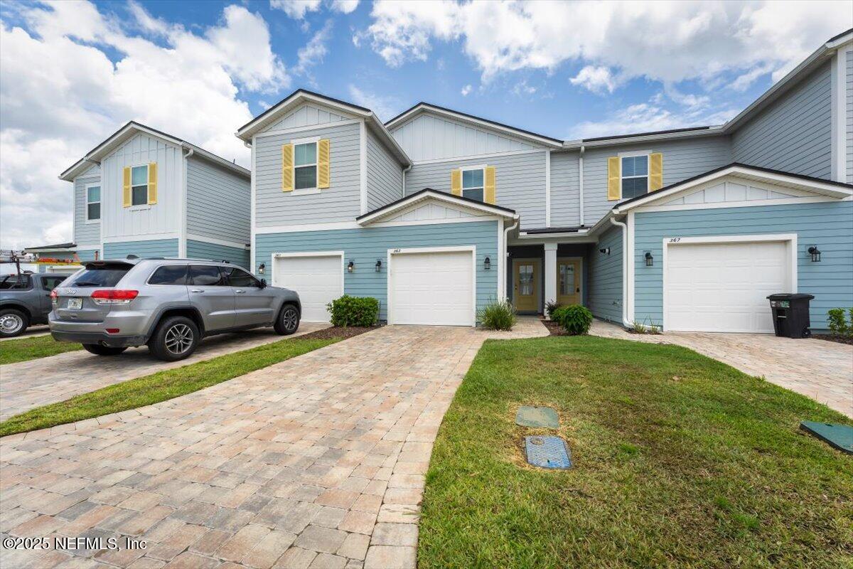 363 BRANDON LAKES Drive