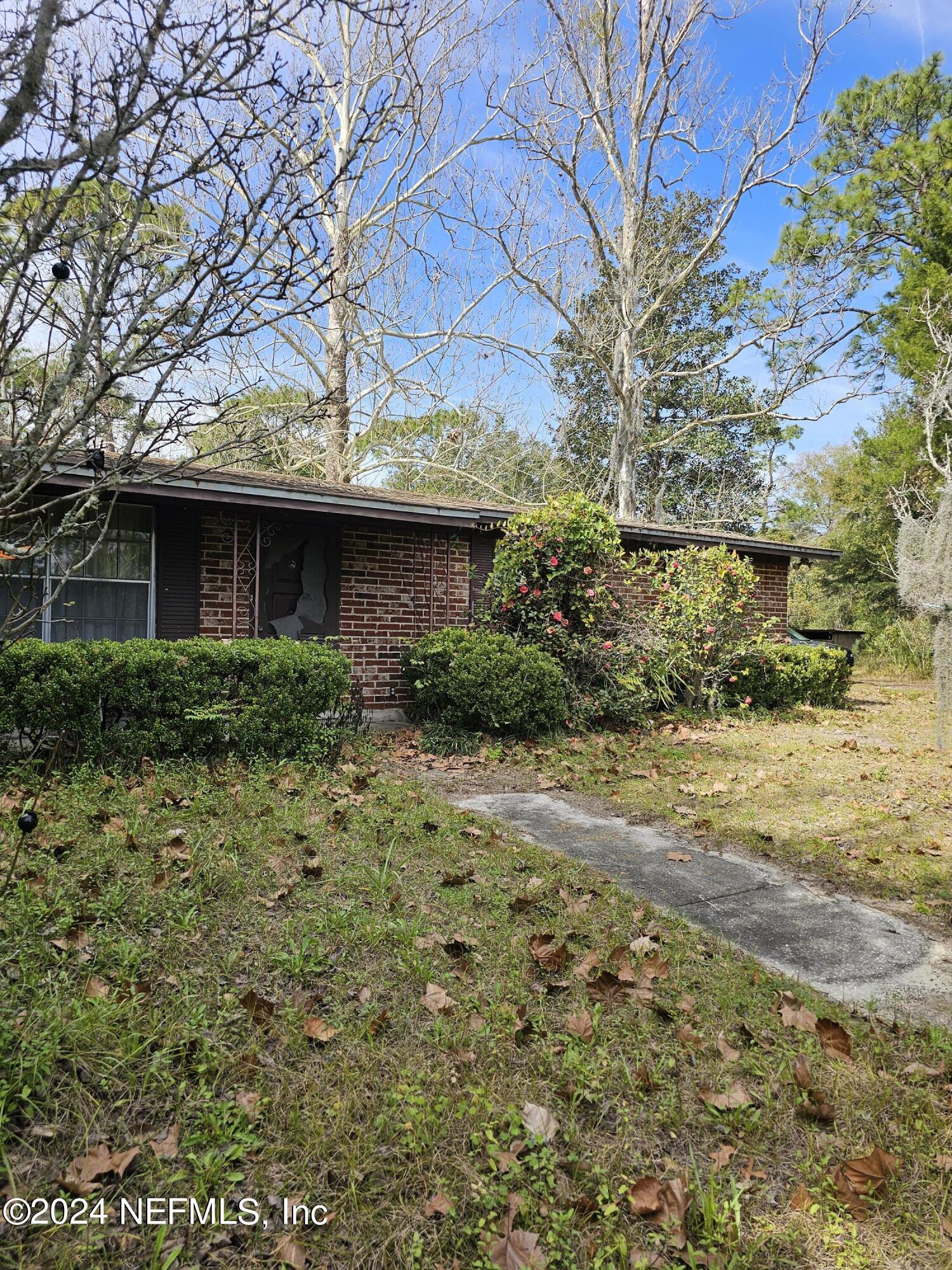 Jacksonville, FL home for sale located at 11721 Houle Road, Jacksonville, FL 32218