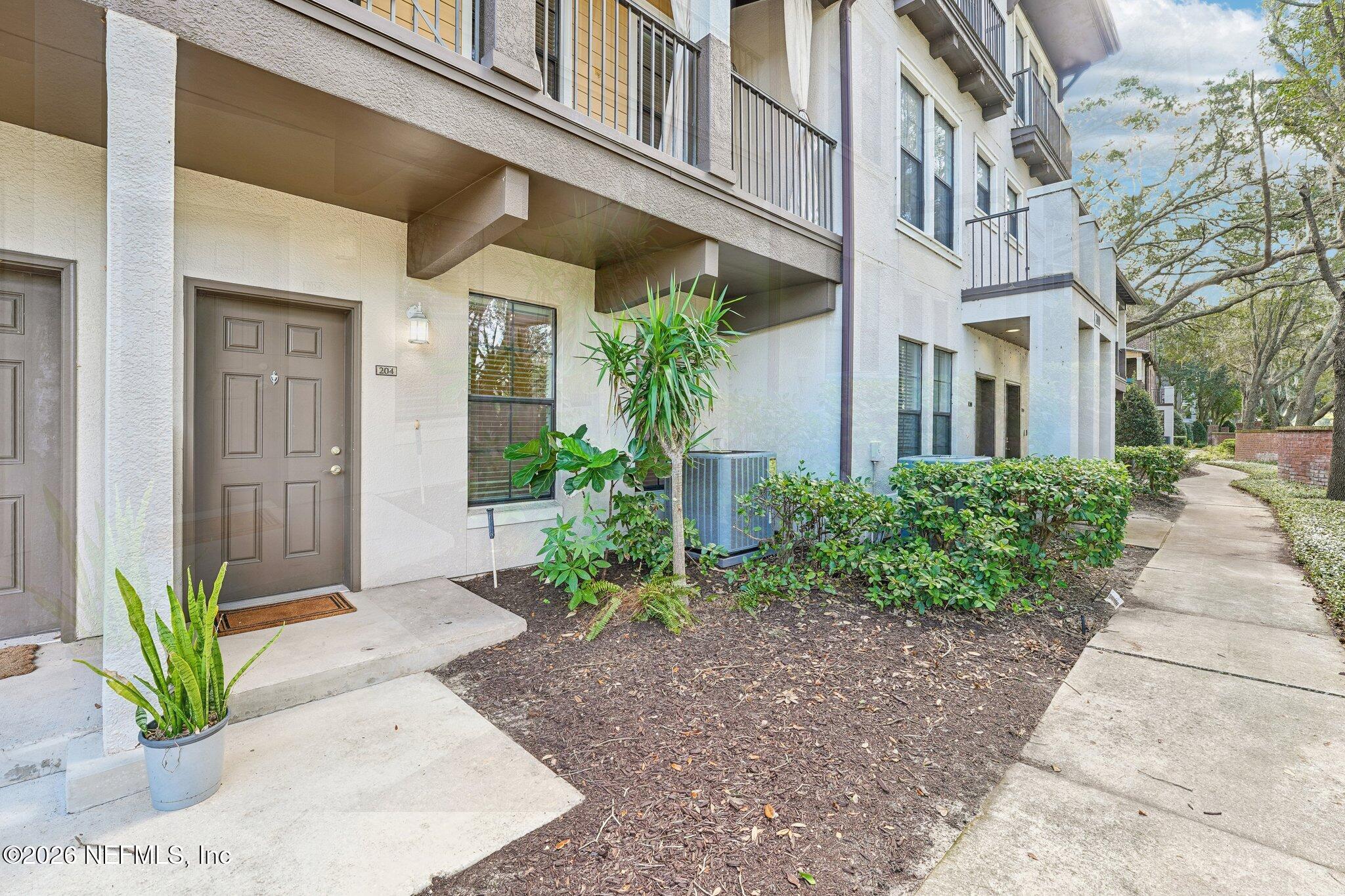 9823 TAPESTRY PARK Circle 204