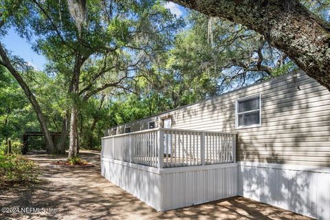 A home in Interlachen