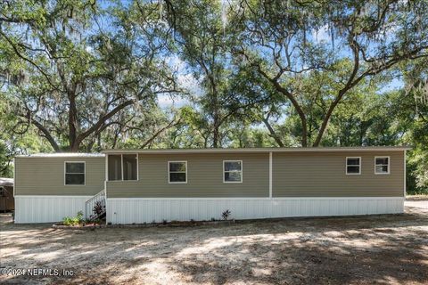 A home in Interlachen