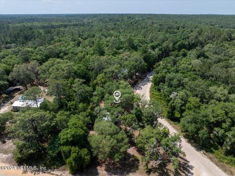 A home in Interlachen