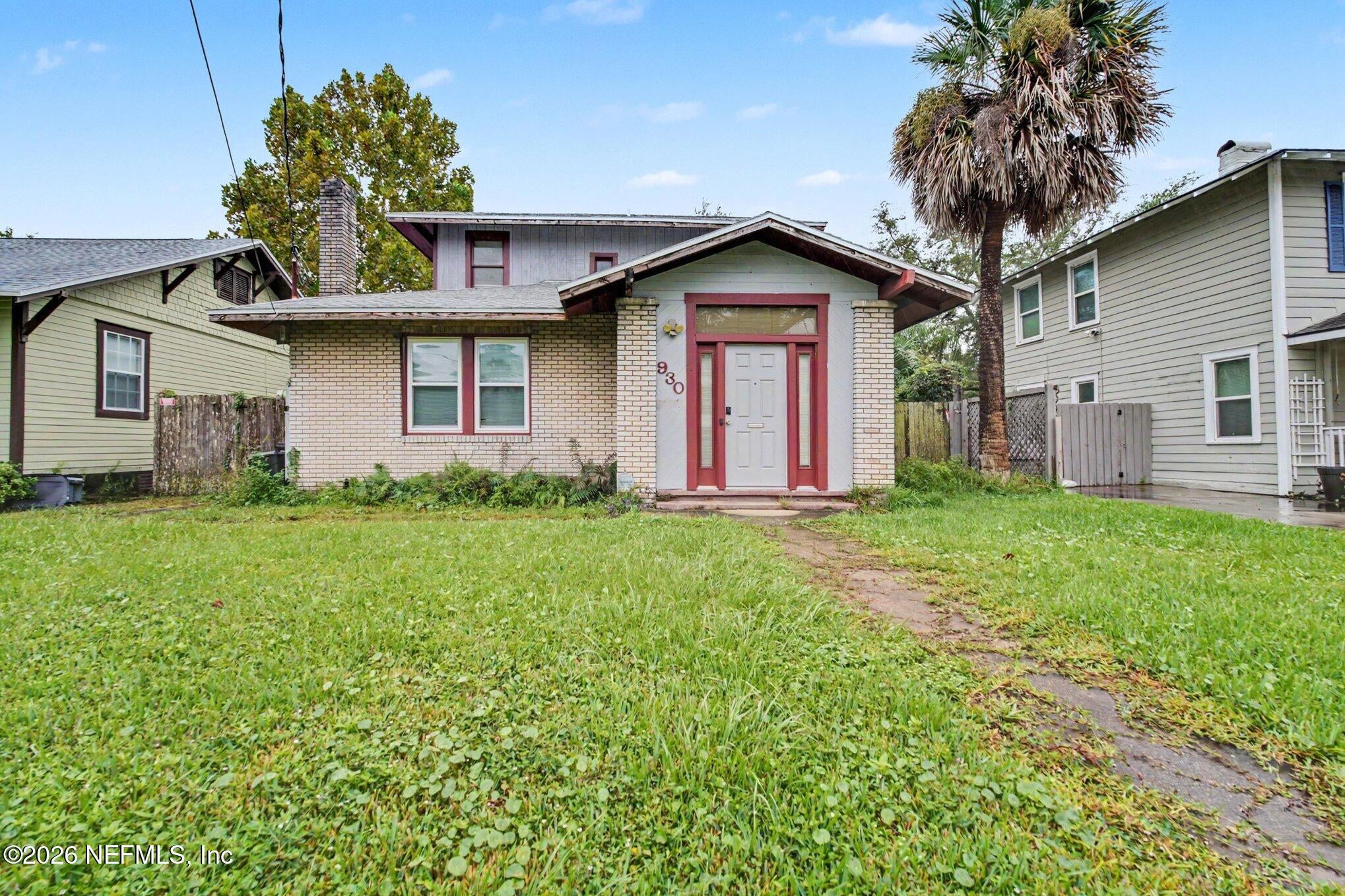 930 CEDAR Street