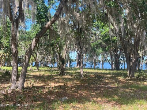 762 NATIONAL FOREST ROAD 75G Road Palatka FL 32177