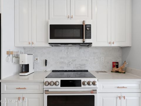 Photo of 400 E BAY Street #1706, Jacksonville, FL 32202 (MLS # 2145227)