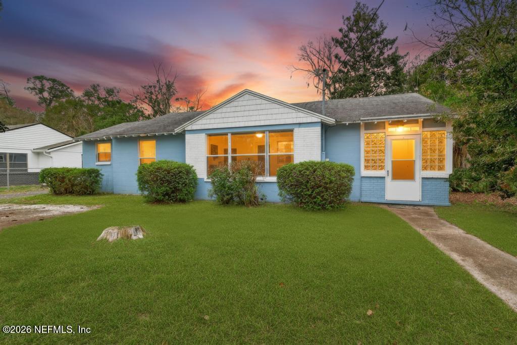 1954 BURKHOLDER Circle E