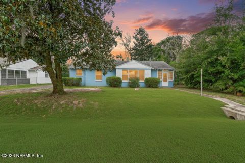 1954 BURKHOLDER Circle E Jacksonville FL 32216