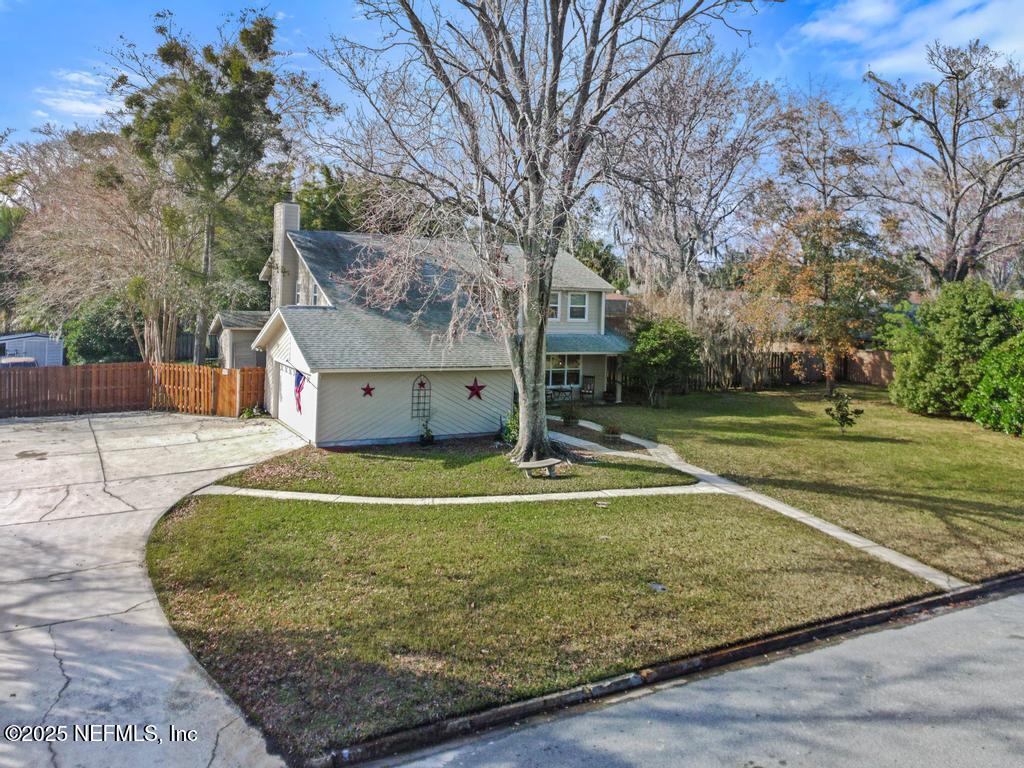 356 PERTHSHIRE Drive