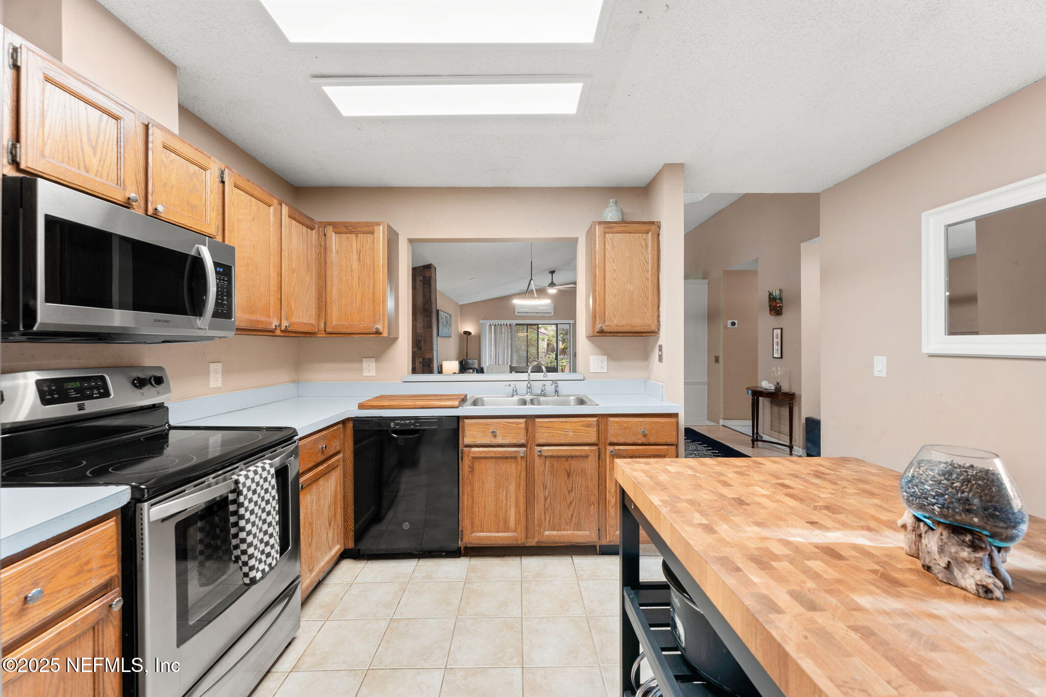 4348 LAKE WOODBOURNE Drive