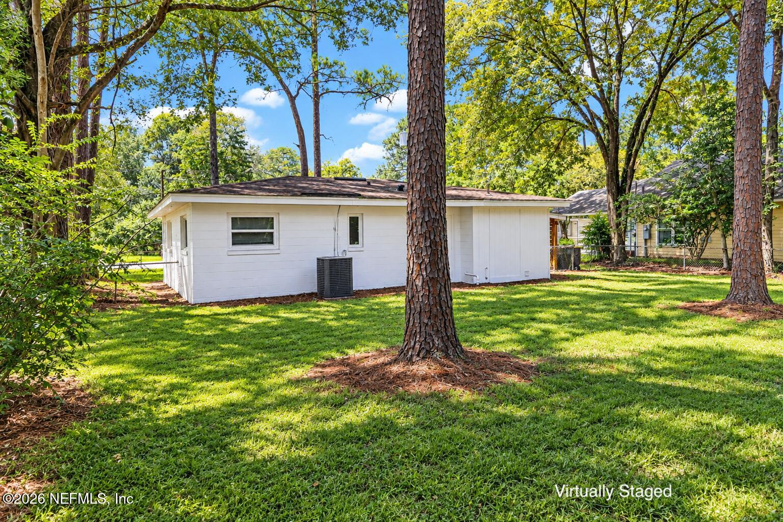 9135 SPOTTSWOOD Road