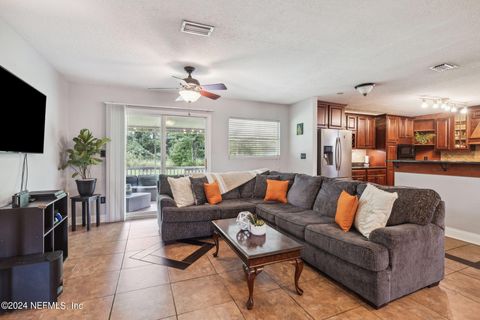 Single Family Residence in Jacksonville FL 4029 LAZY HOLLOW Lane.jpg