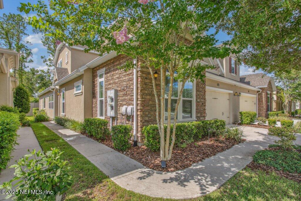14994 VENOSA Circle