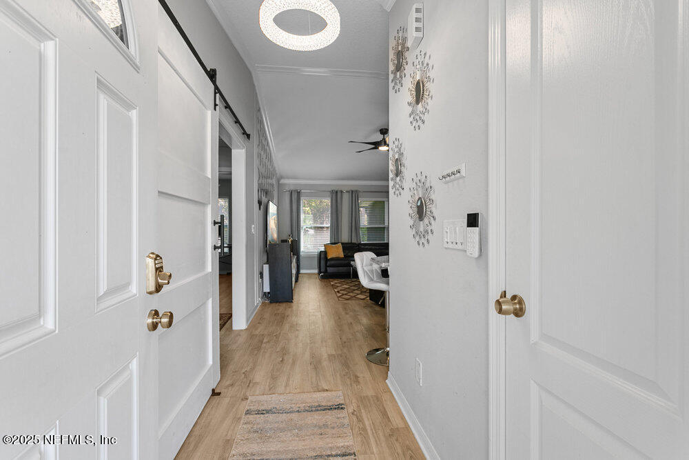 4044 RED PINE Lane