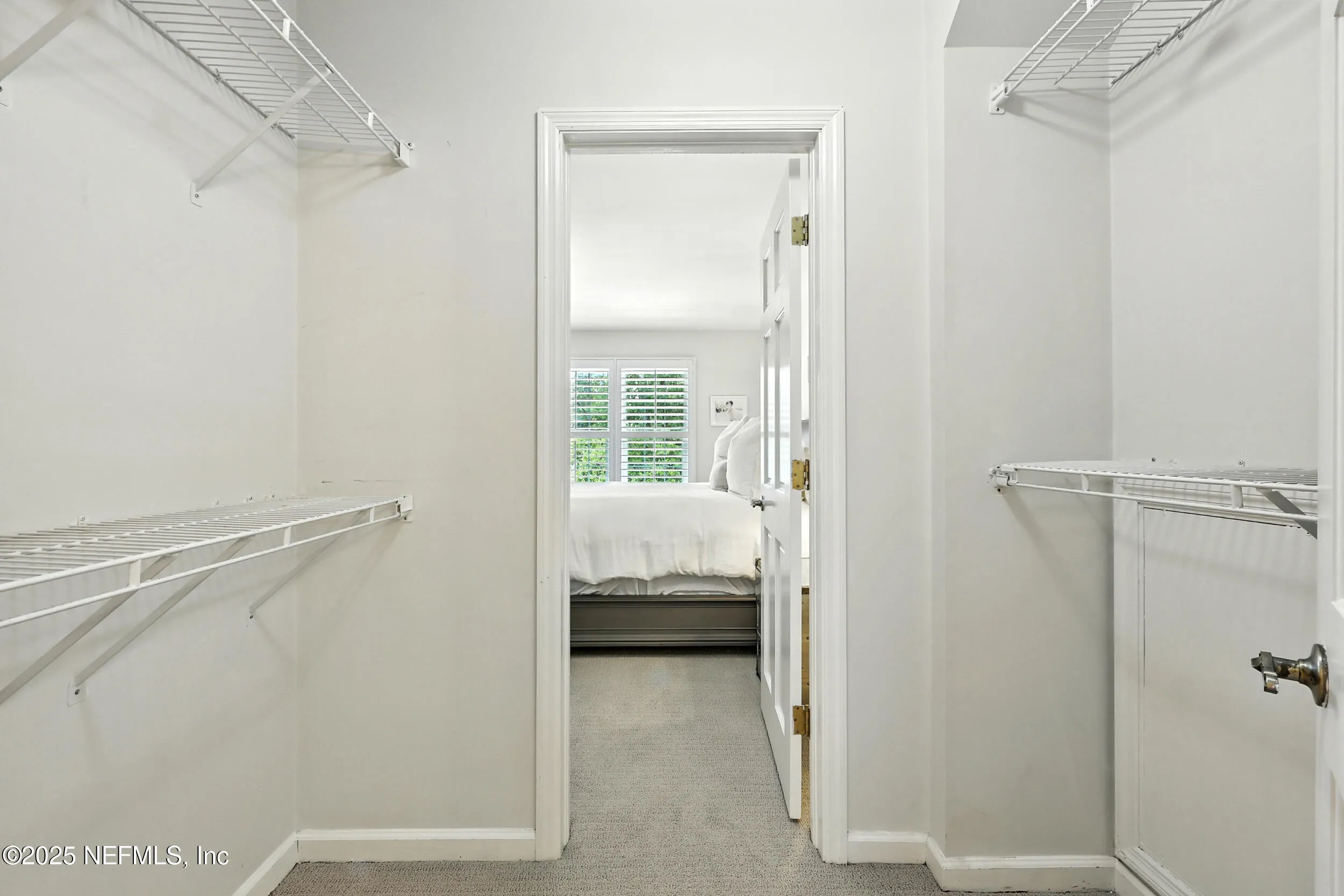 Jacksonville, Florida 32256, United States, 4 Bedrooms Bedrooms, ,4 BathroomsBathrooms,Residential,Pending,185507