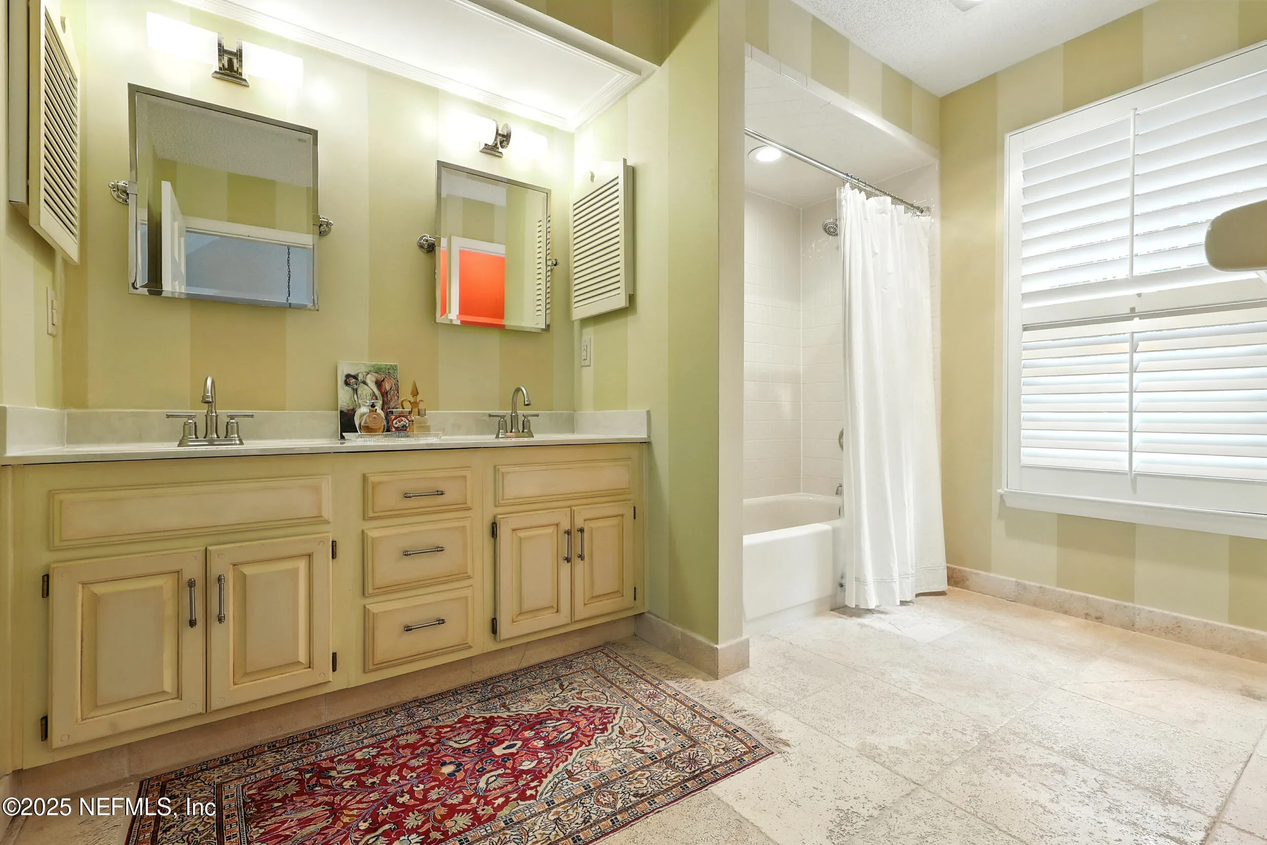 Jacksonville, Florida 32256, United States, 4 Bedrooms Bedrooms, ,4 BathroomsBathrooms,Residential,Pending,185507