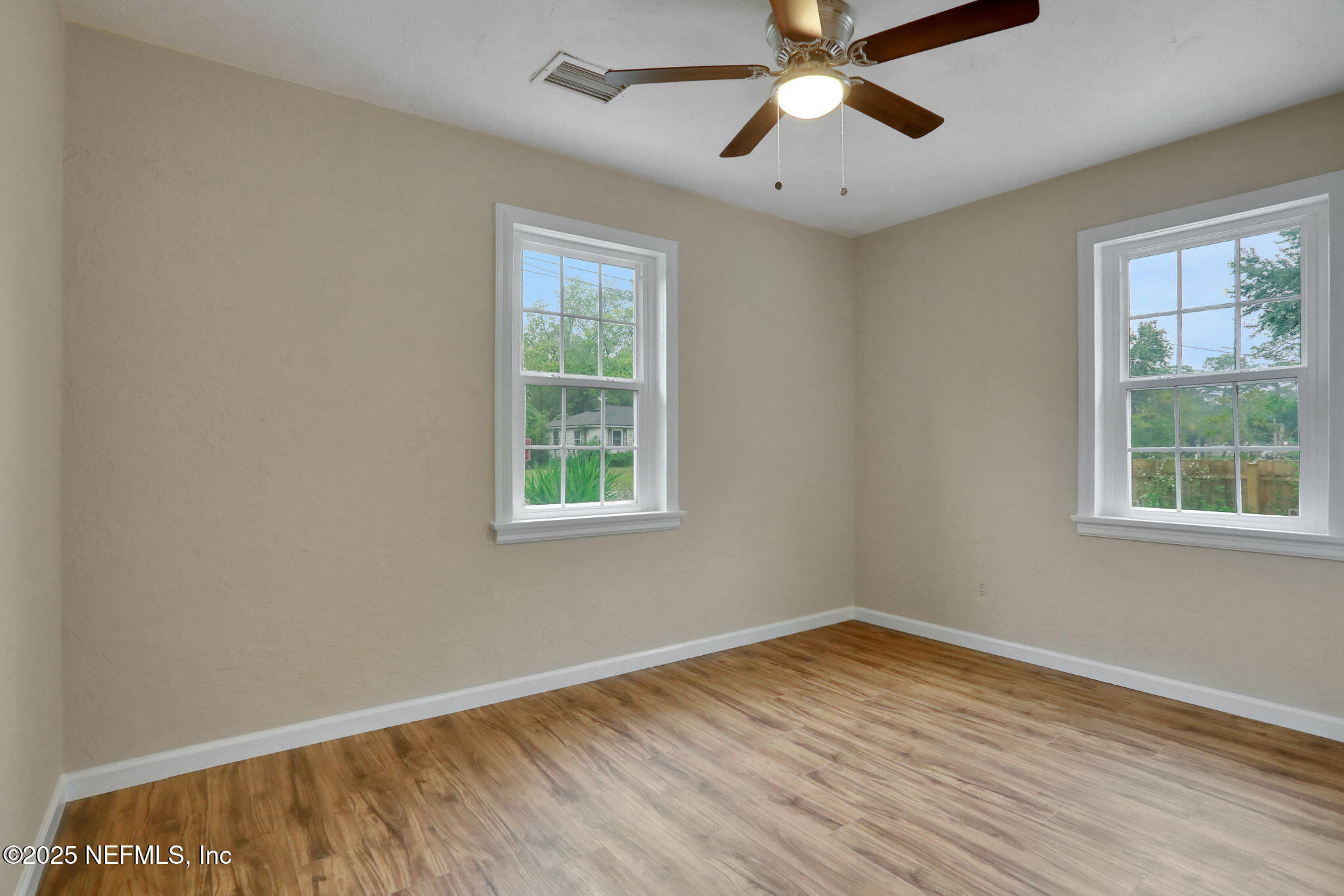 1125 HAMILTON Street