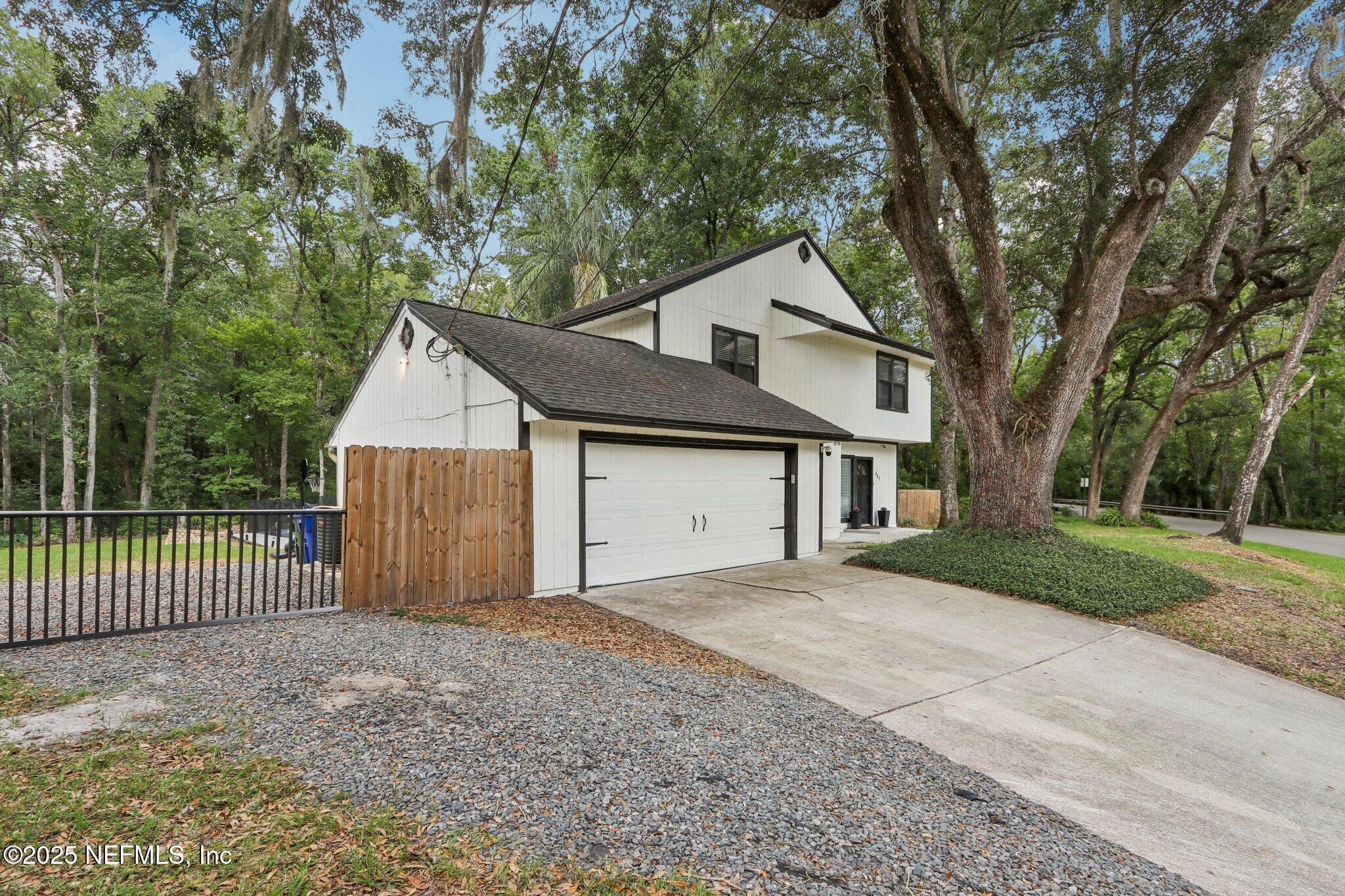 641 NELSON Drive