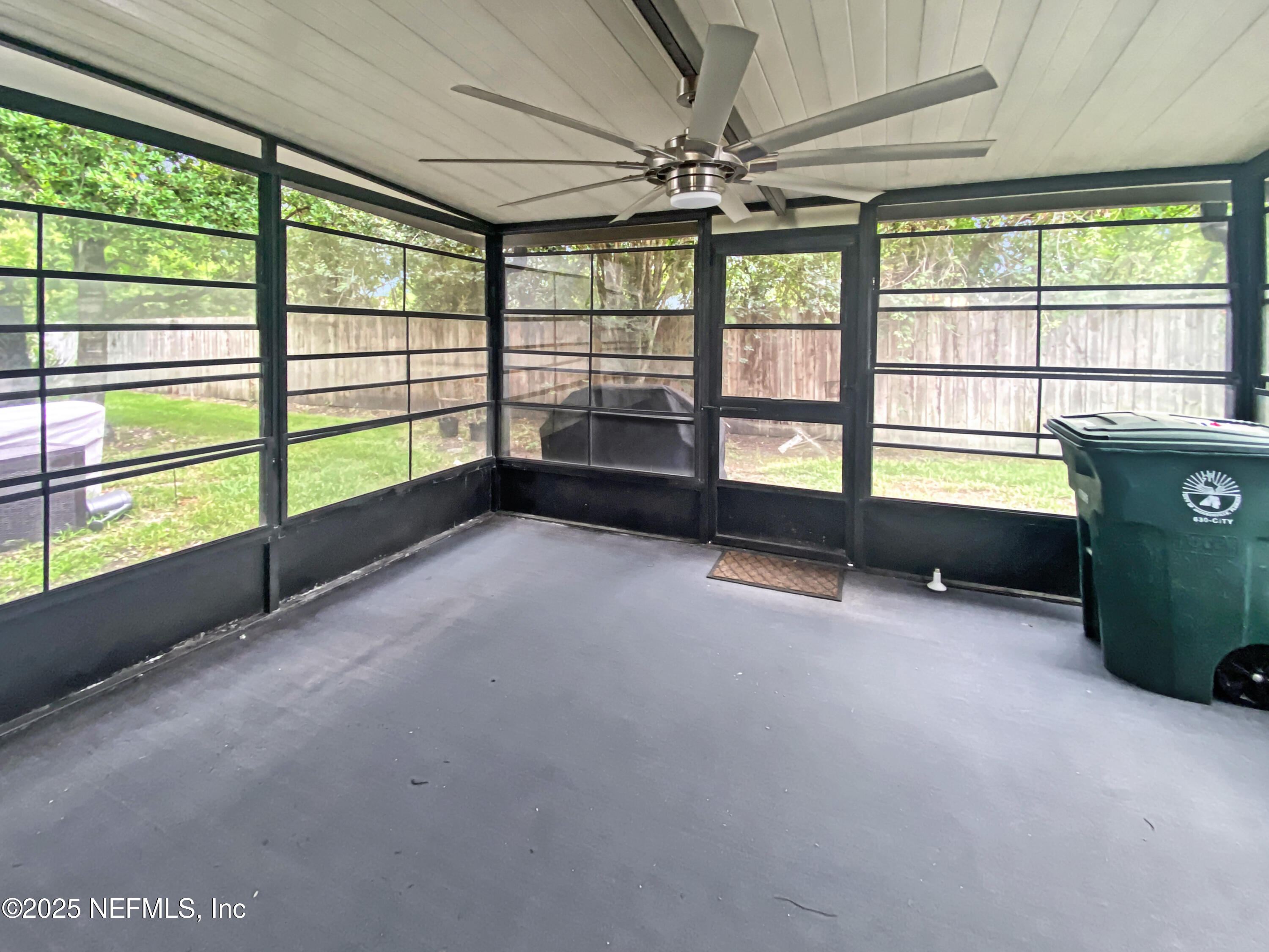 10879 CABBAGE POND Court