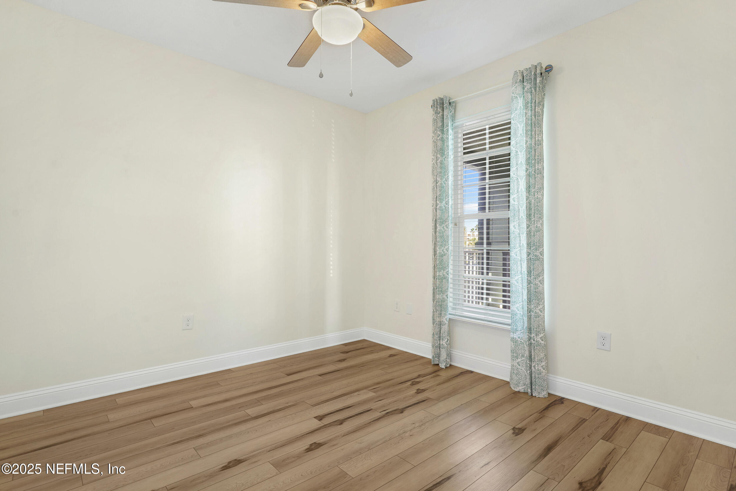 285 ATLANTIS Circle 205