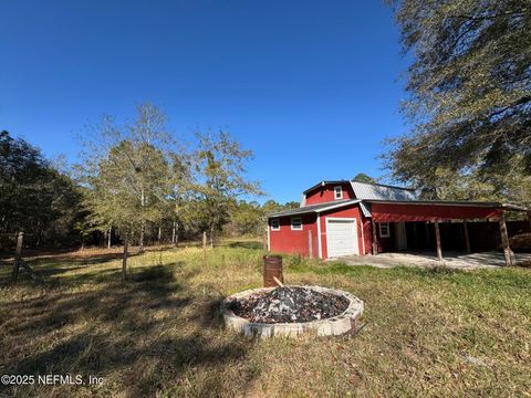 A home in Middleburg