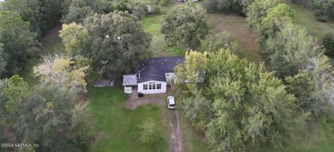 A home in Middleburg