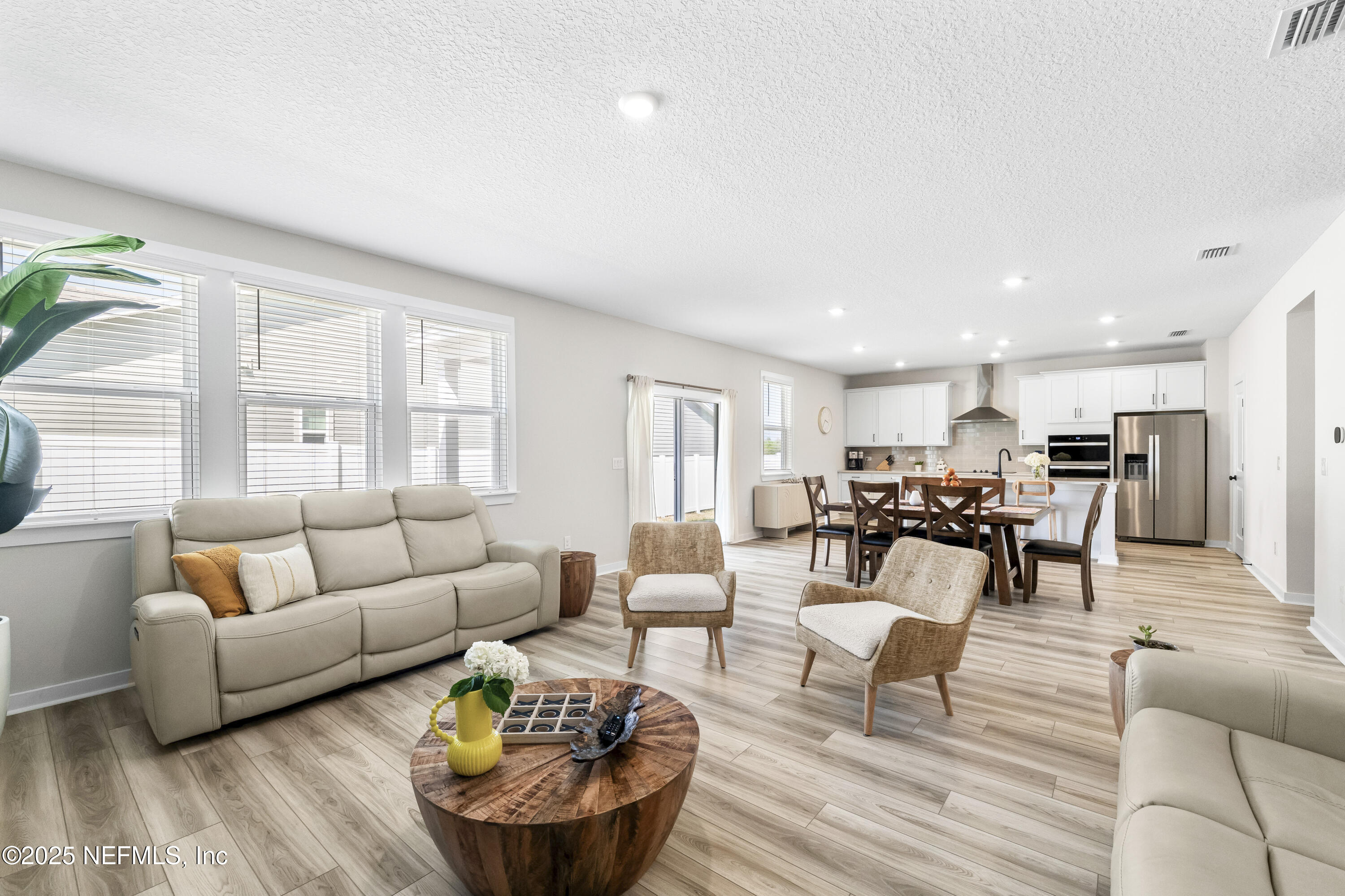 12423 TIERRA CHASE Way
