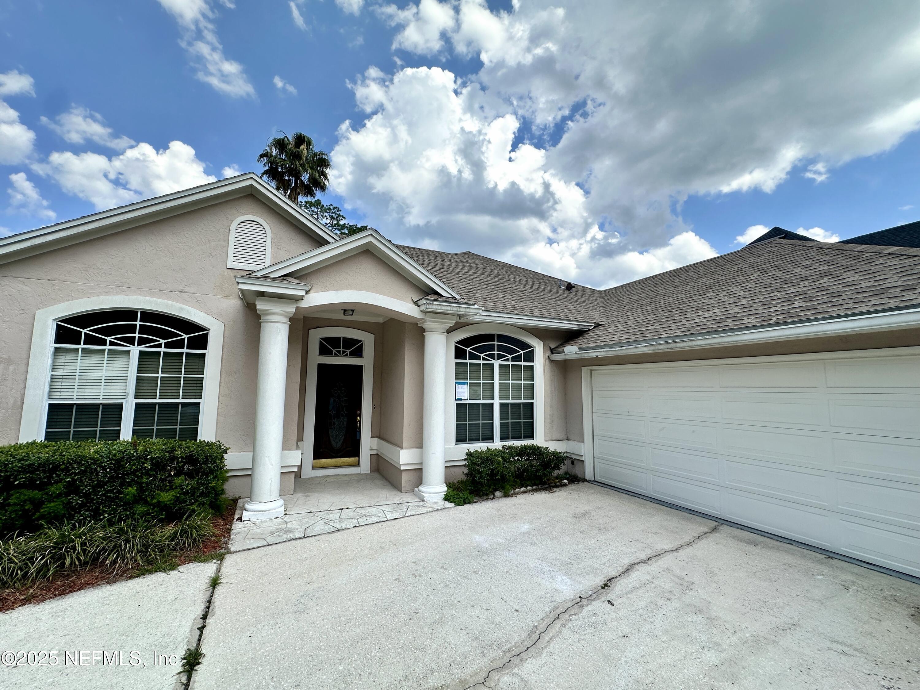8709 HUNTERS CREEK Drive S
