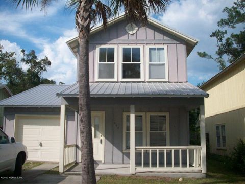 A home in ORANGE PARK