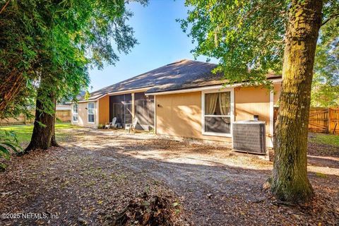 A home in Yulee