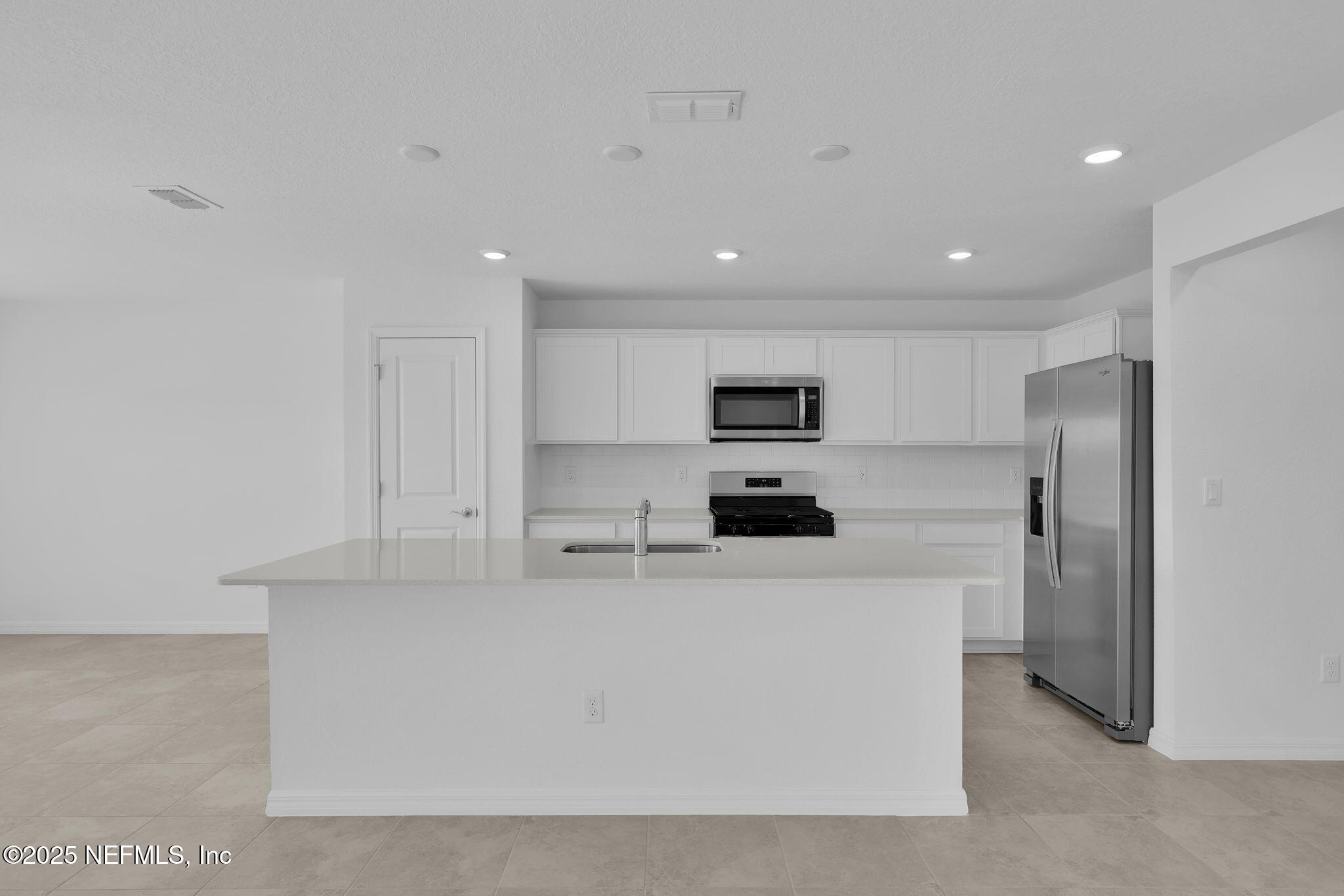 5418 LONGFIN Court