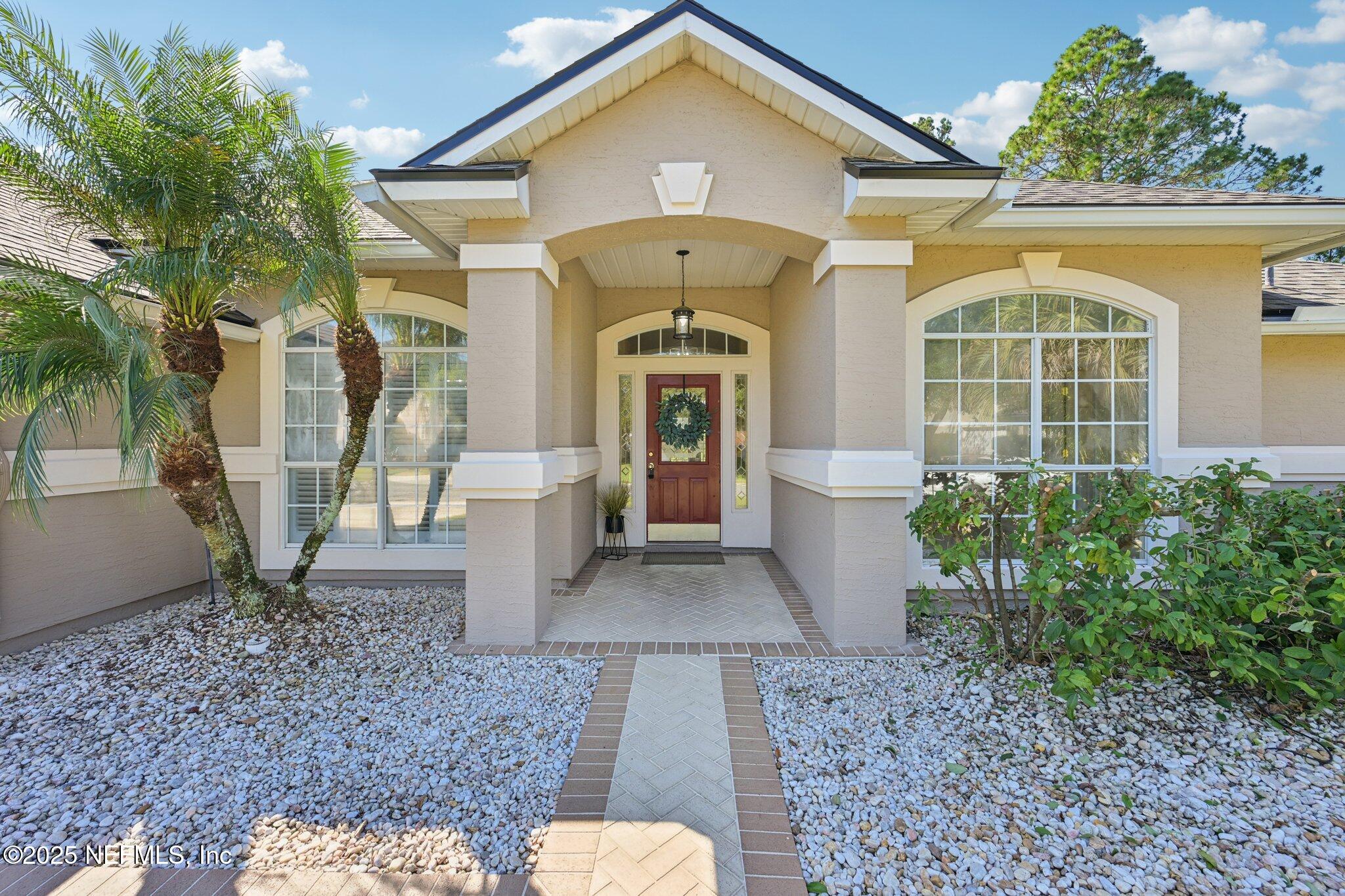 2549 WHISPERING PINES Drive