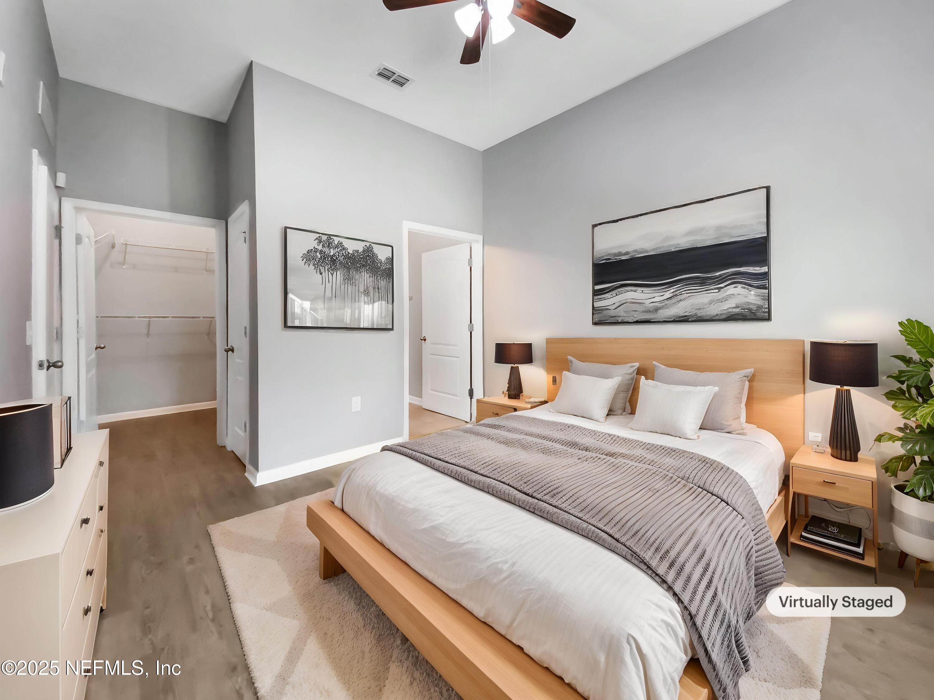 208 LARKIN Place 103