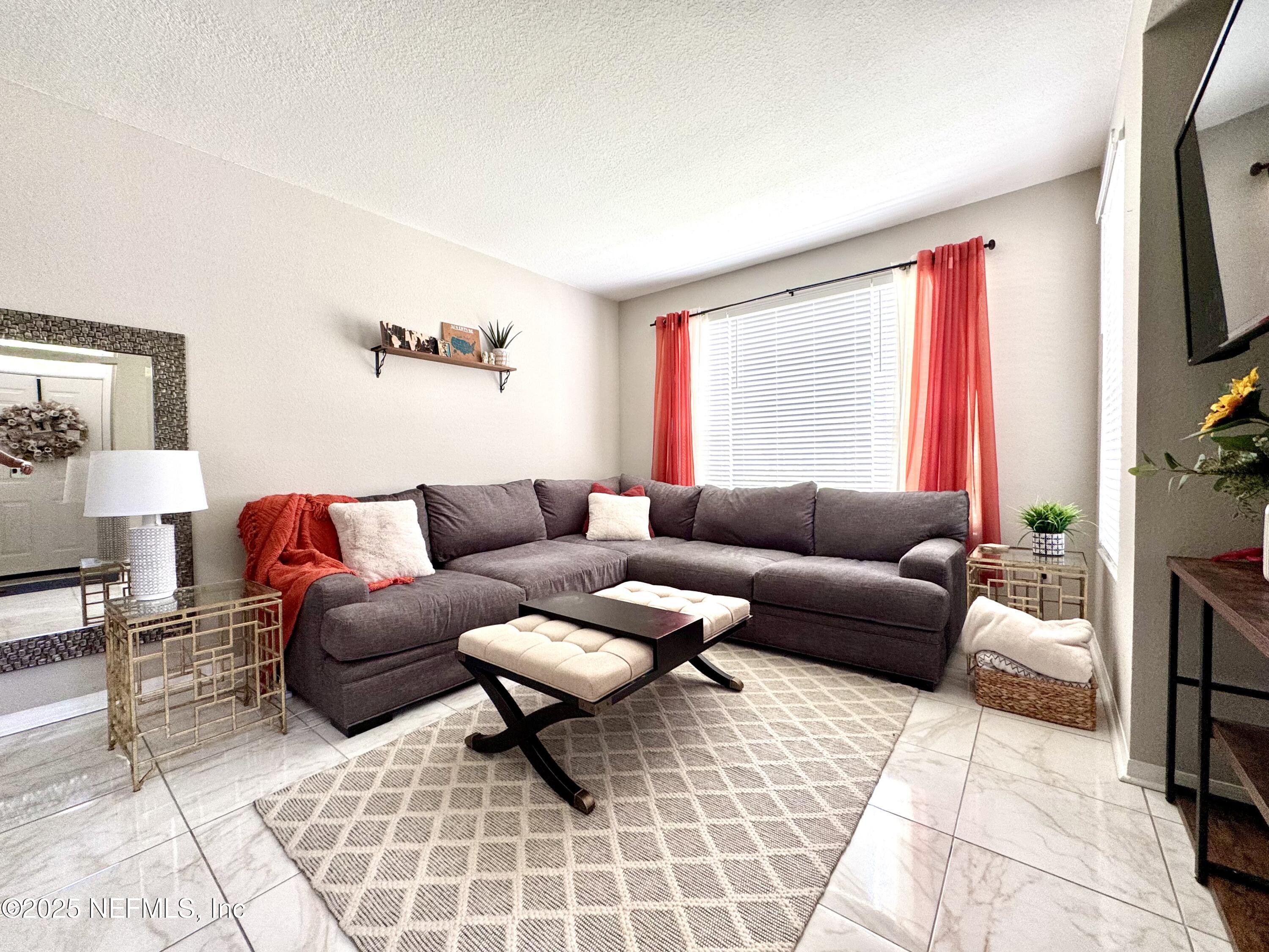 13703 RICHMOND PARK Drive N 2902