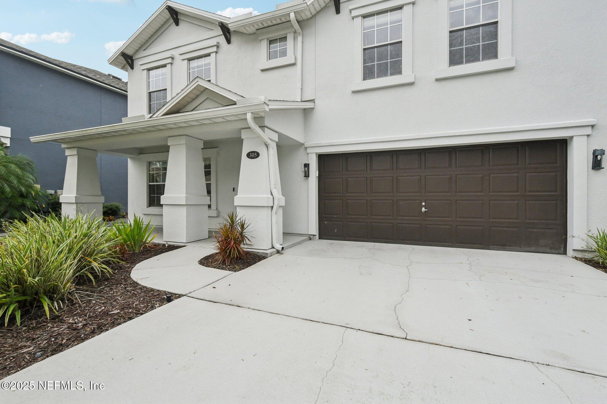 305 CARRIAGE HILL Court