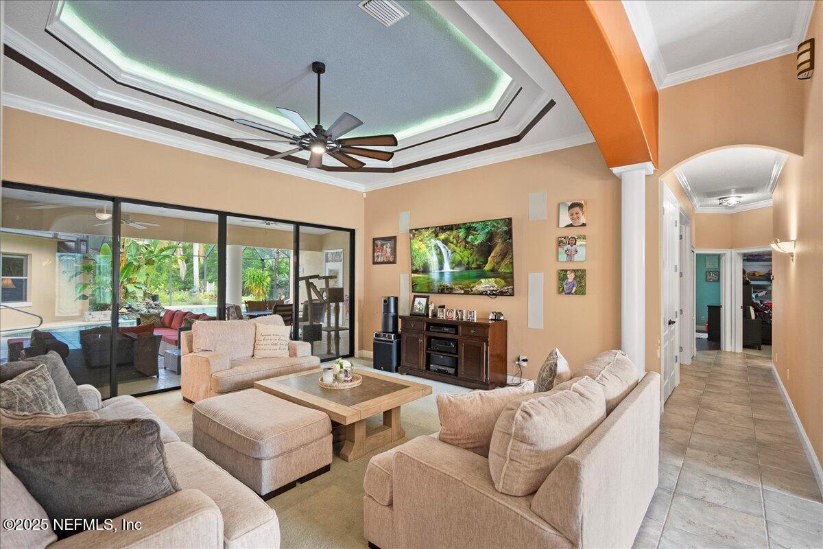15 DARTMOUTH Trace
