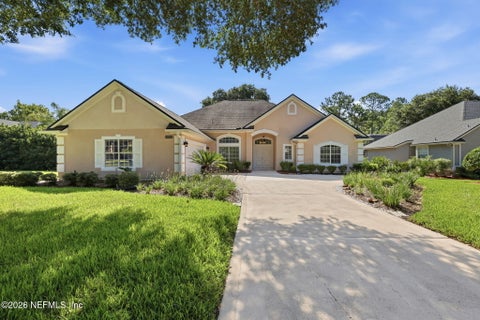 Photo of 7805 RITTENHOUSE Lane, Jacksonville, FL 32256 (MLS # 2152040)