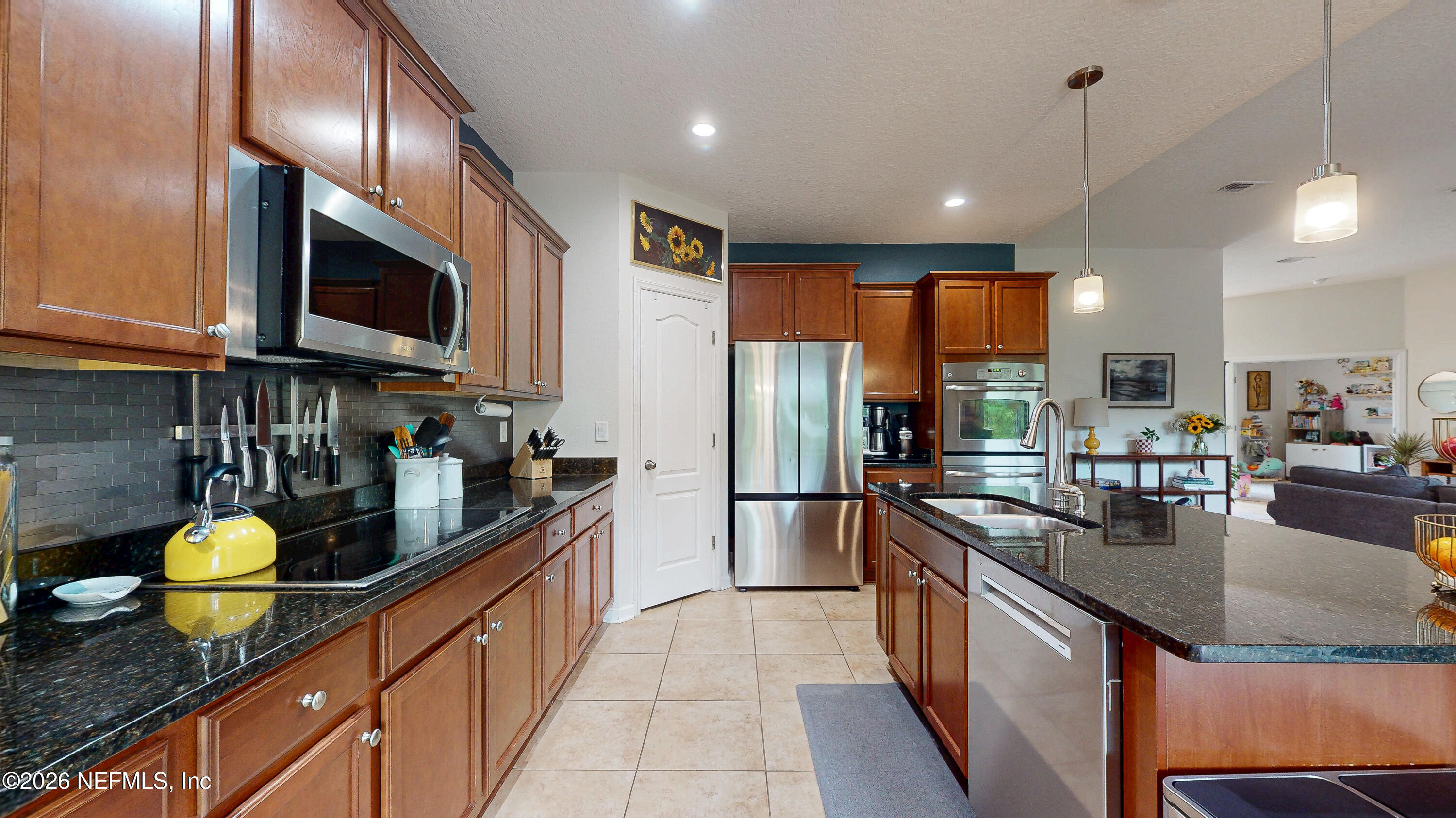 4616 GOLF BROOK Road