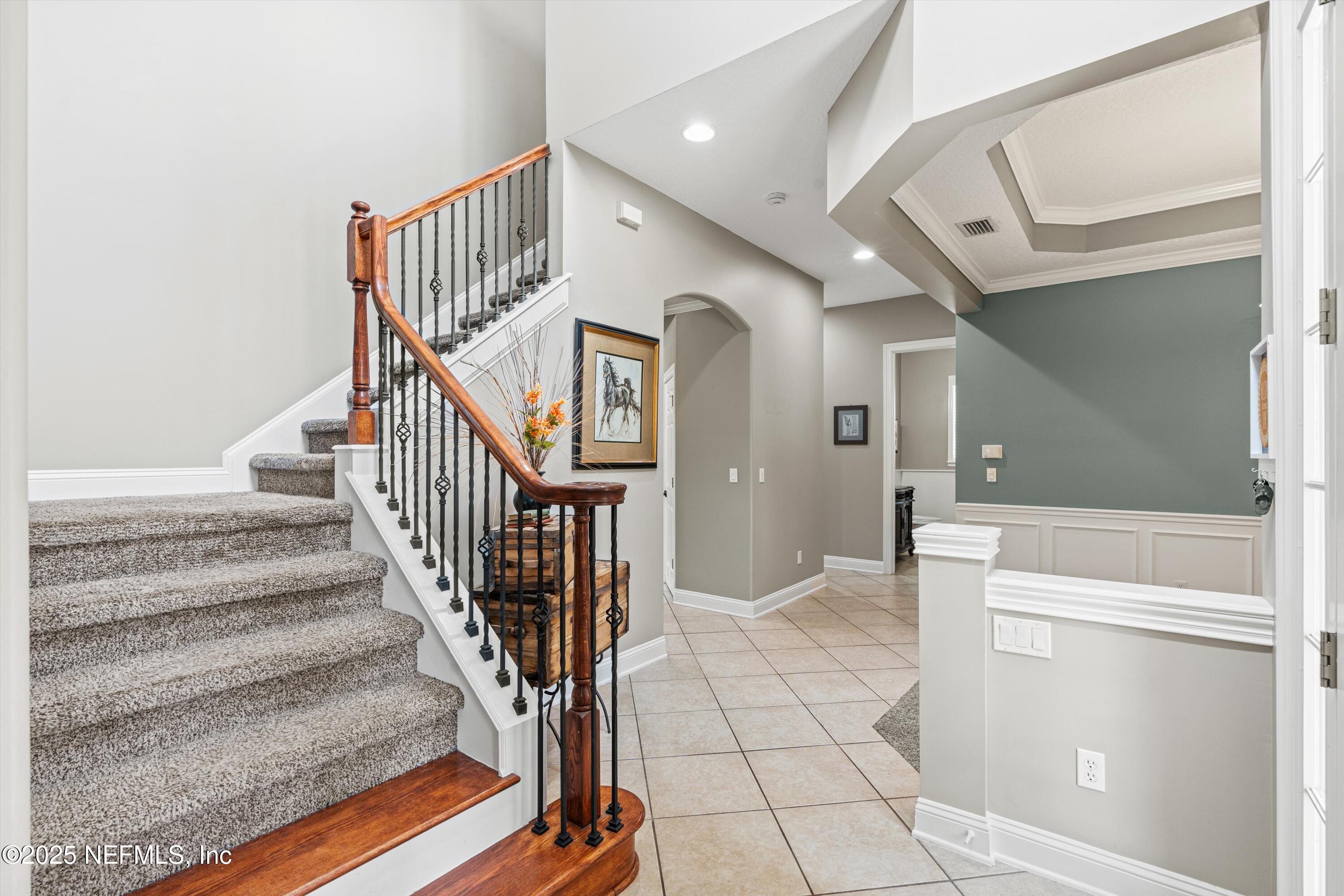 13111 HAMMOCK Circle S