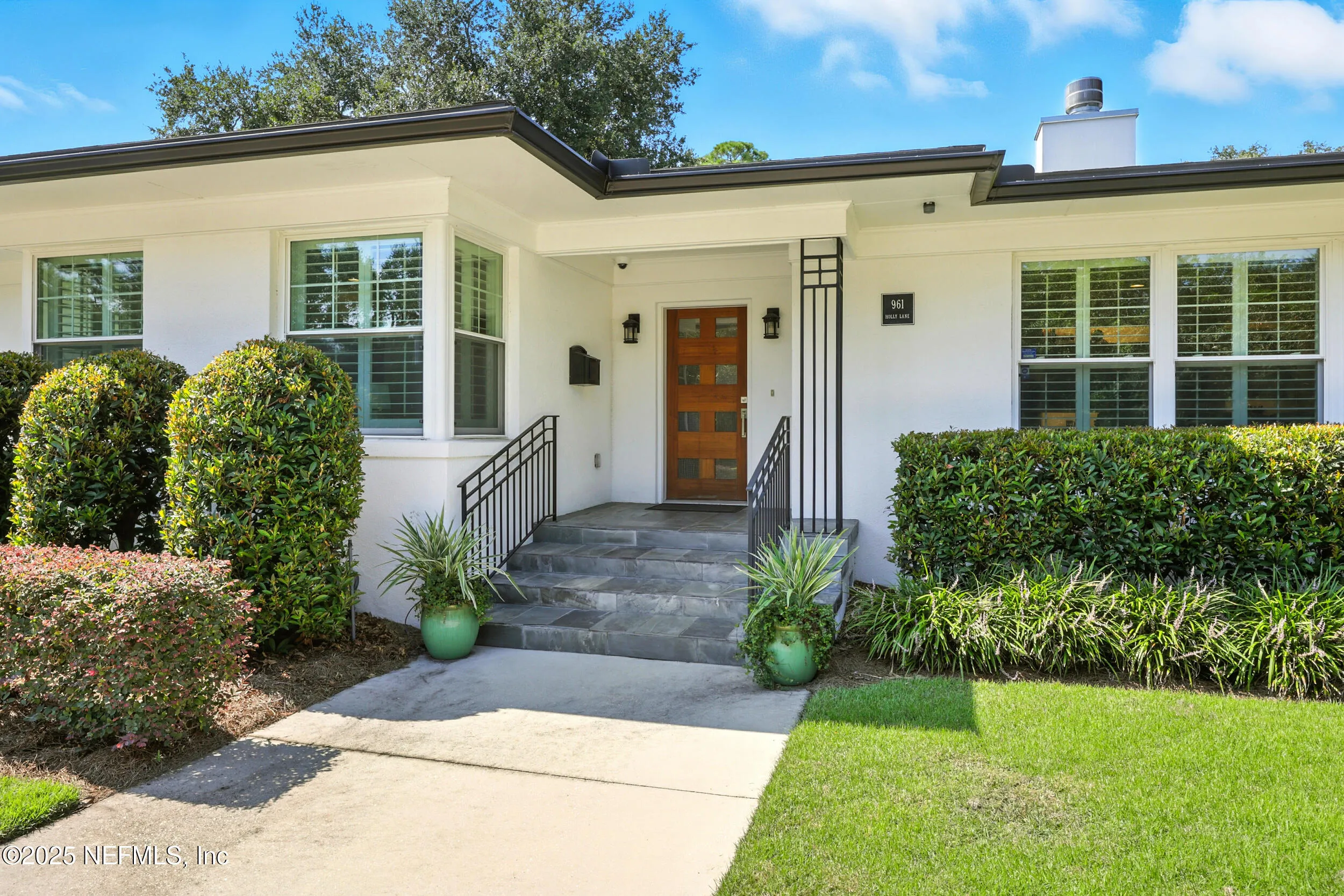 Jacksonville, Florida 32207, United States, 4 Bedrooms Bedrooms, ,3 BathroomsBathrooms,Residential,Active,221038