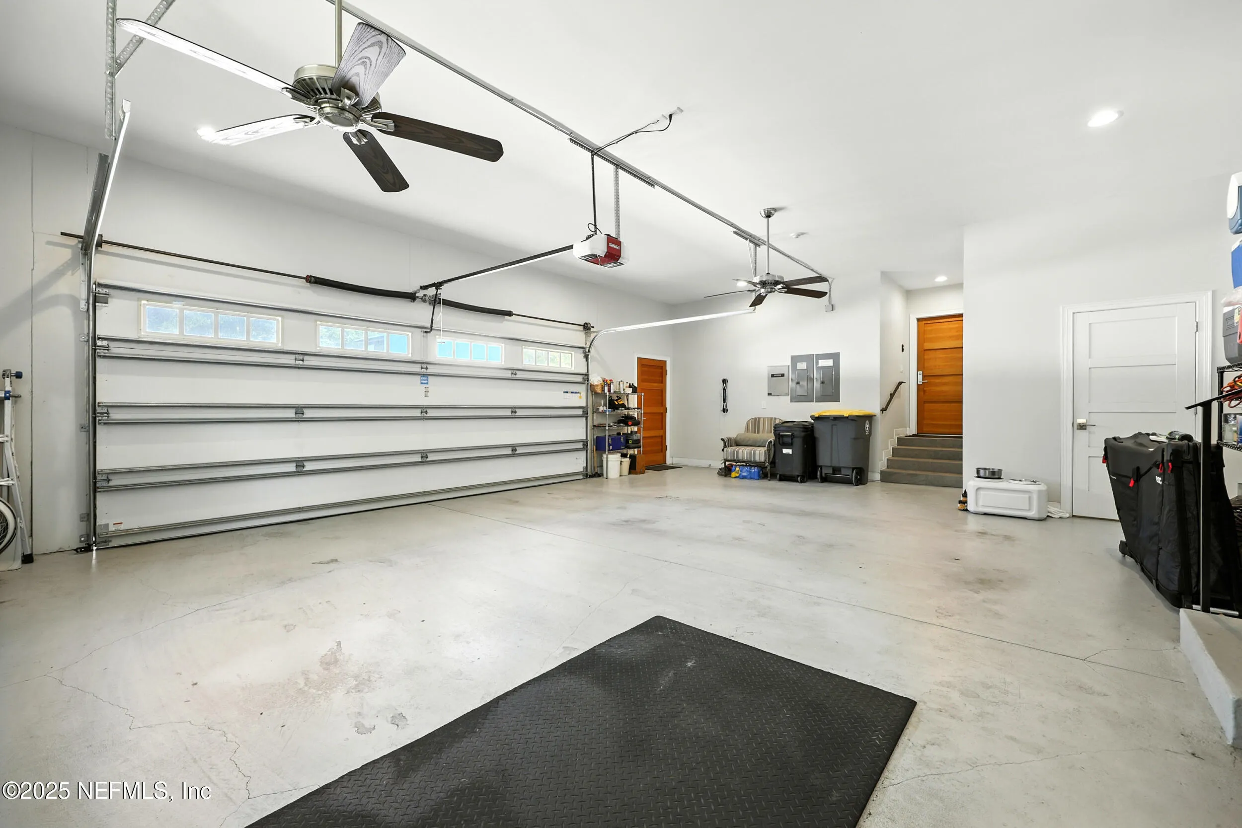 Jacksonville, Florida 32207, United States, 4 Bedrooms Bedrooms, ,3 BathroomsBathrooms,Residential,Active,221038