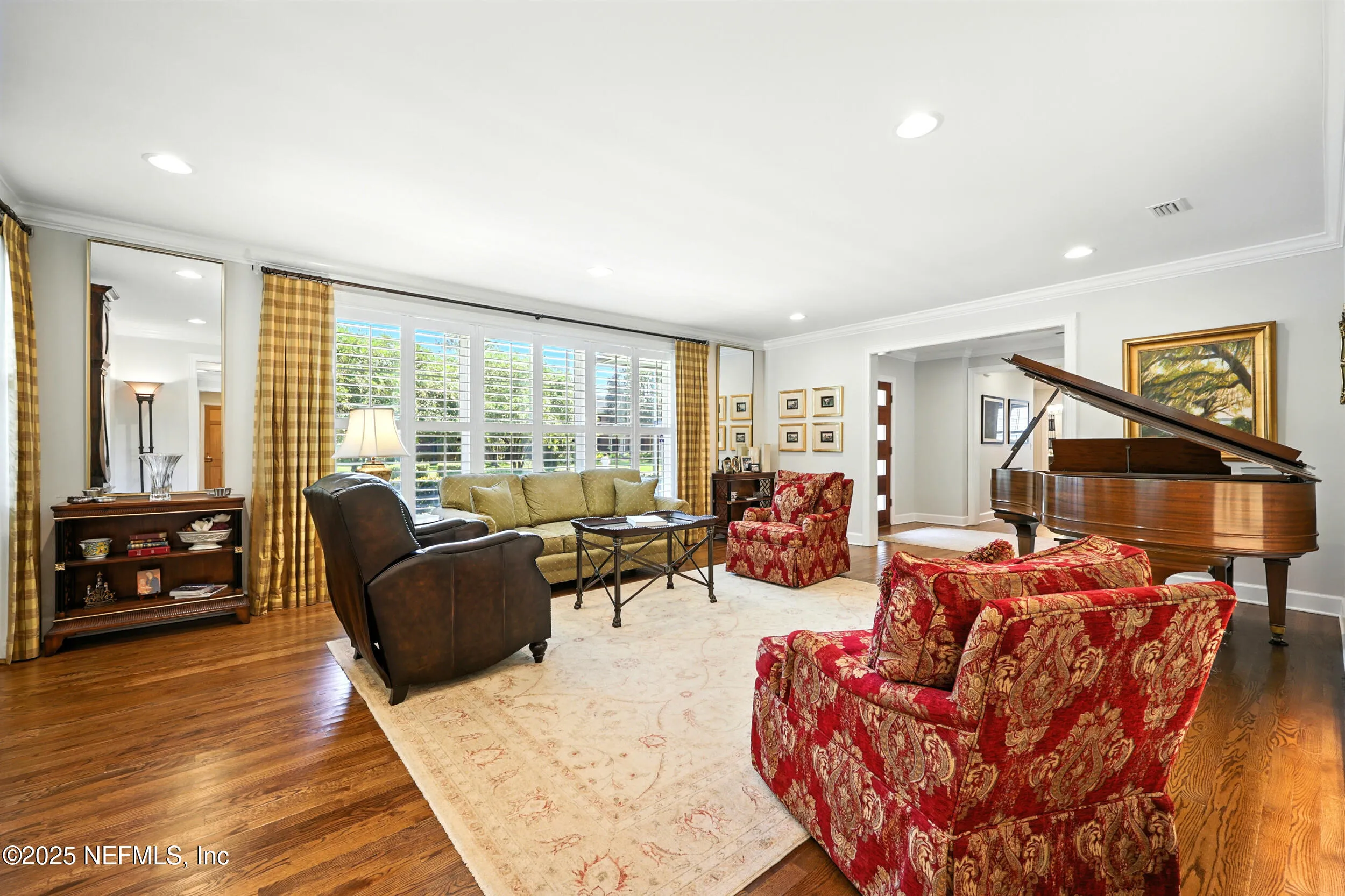 Jacksonville, Florida 32207, United States, 4 Bedrooms Bedrooms, ,3 BathroomsBathrooms,Residential,Active,221038