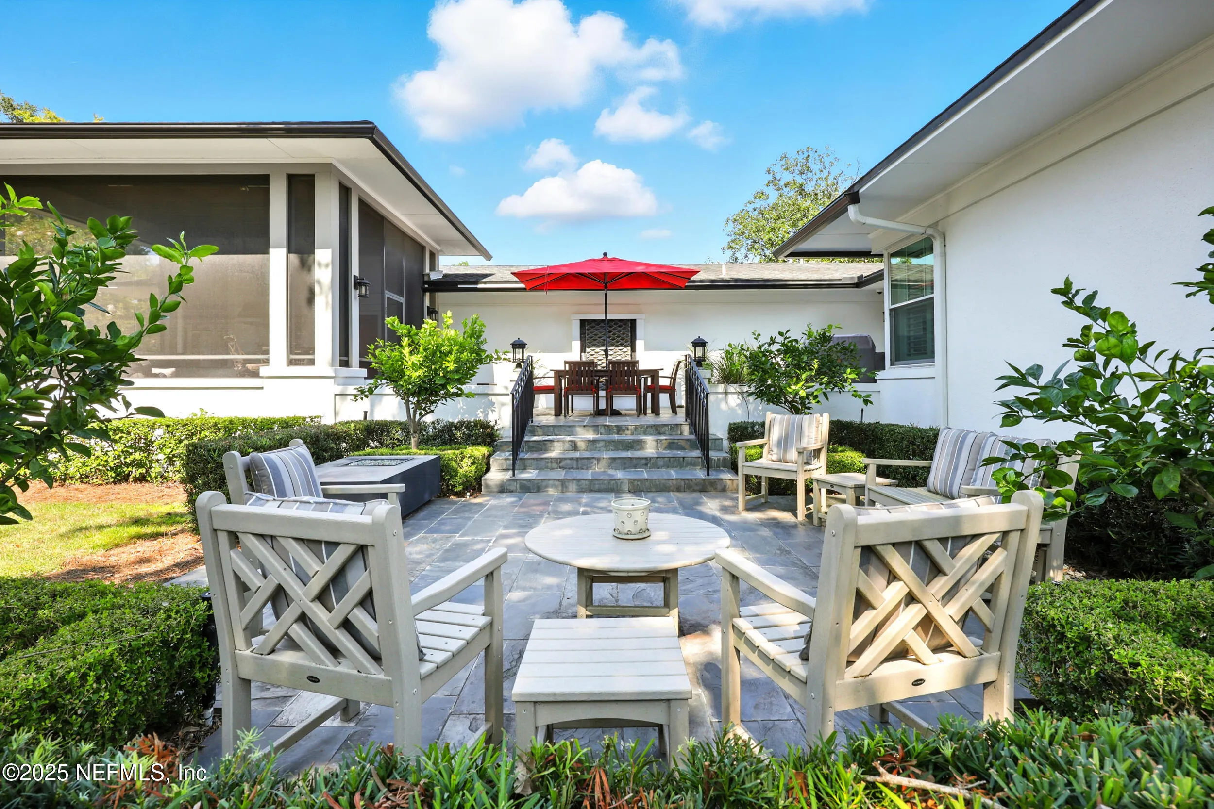 Jacksonville, Florida 32207, United States, 4 Bedrooms Bedrooms, ,3 BathroomsBathrooms,Residential,Active,221038